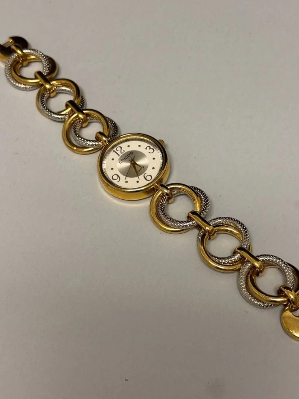 Chico's Watch Women Silver Gold Two Tone Round Link Band New Battery 7